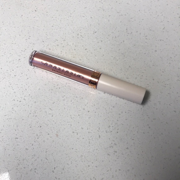 Anastasia Beverly Hills Other - 4/$10 🌺 Anastasia Beverly Hills Lip Color